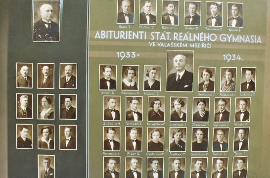 Prvn&iacute; a druh&aacute; republika