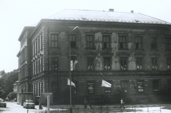 70. l&eacute;ta: oslava 100. v&yacute;roč&iacute; a n&aacute;vrat do původn&iacute; budovy