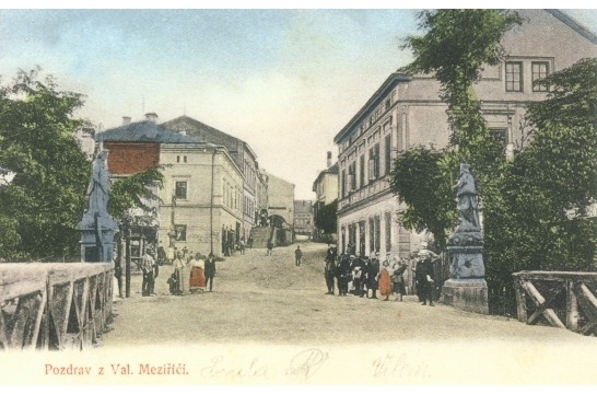 Vzpom&iacute;nky gymnazisty na Vala&scaron;sk&eacute;m Meziř&iacute;č&iacute; na sklonku monarchie