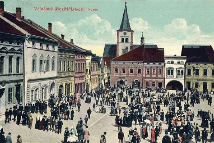 Knihovna studentsk&yacute;ch prac&iacute;